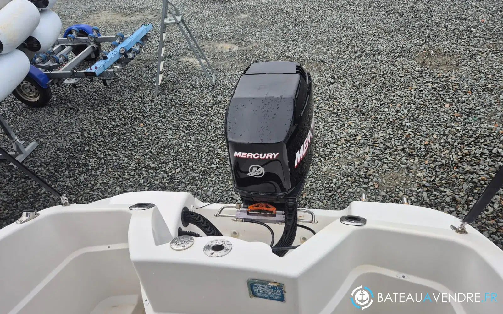slider 4 Quicksilver 555 Commander
