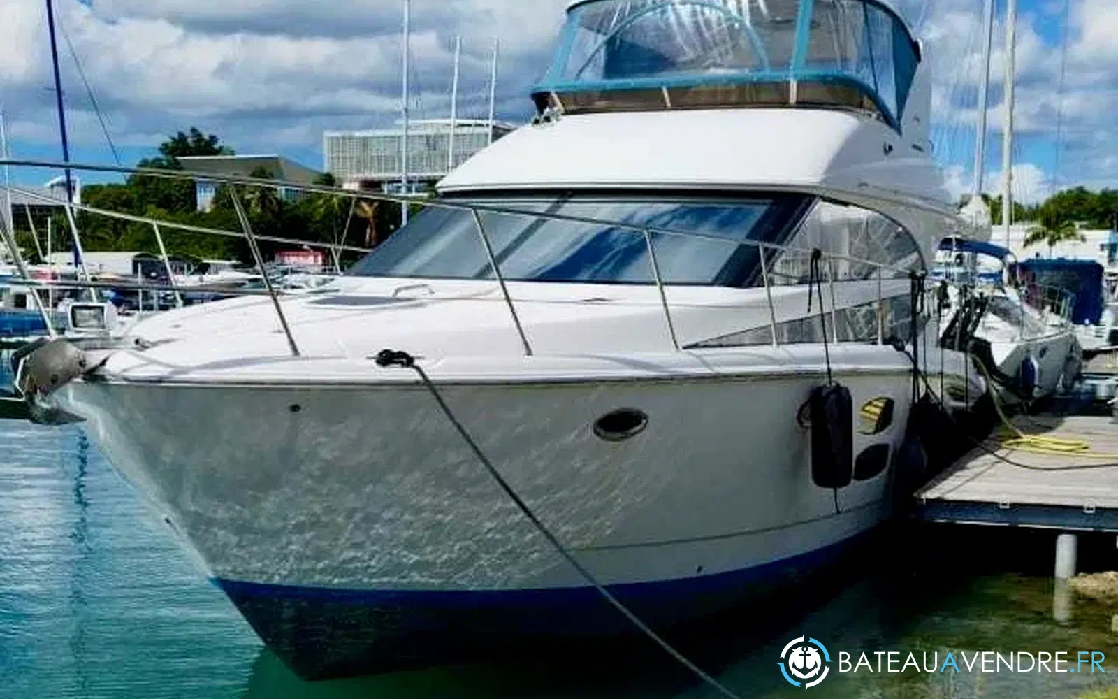 slider 1 Meridian Yacht 441