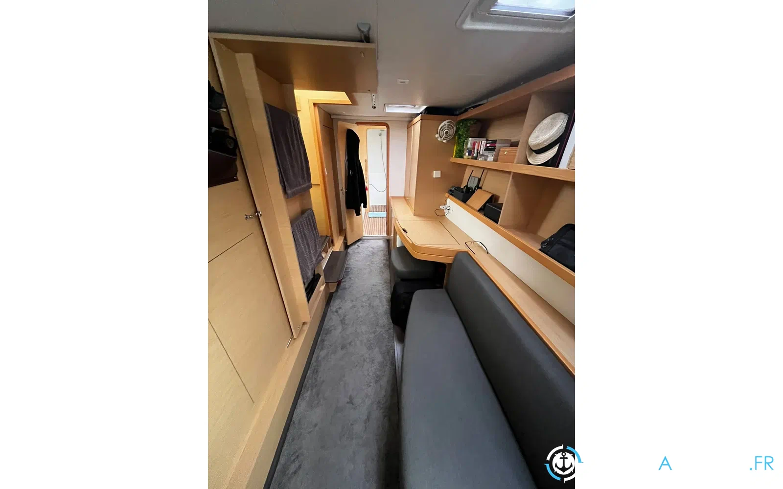 slider 25 Lagoon 42