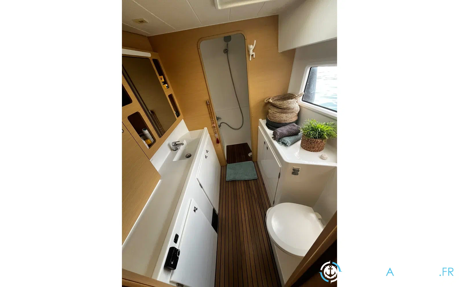 slider 28 Lagoon 42
