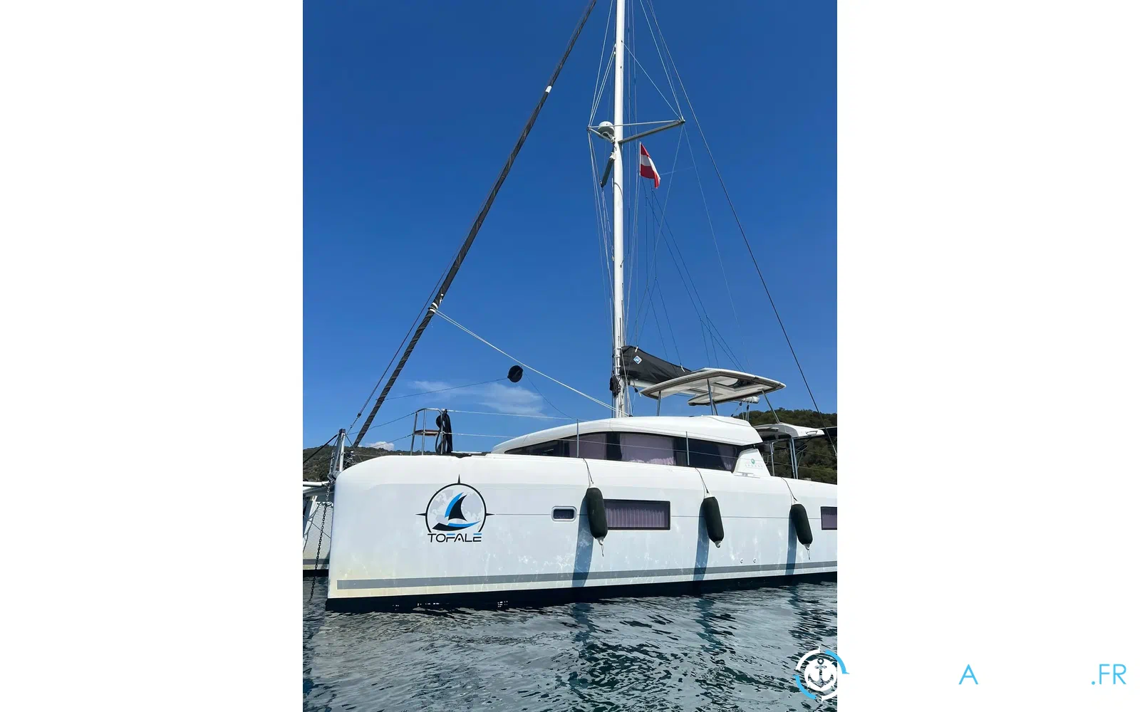 slider 2 Lagoon 42