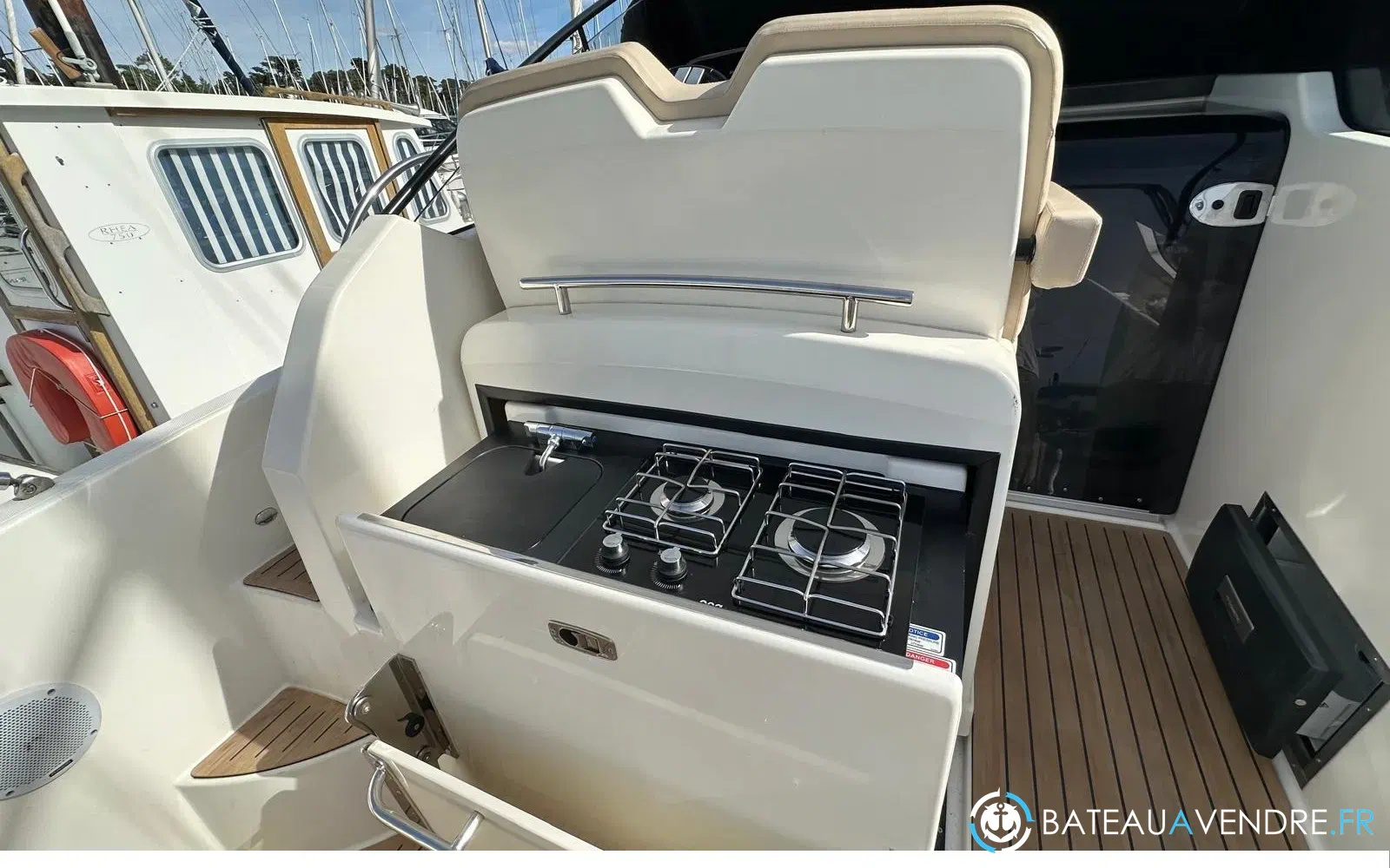 slider 4 Quicksilver Activ 875 Sundeck