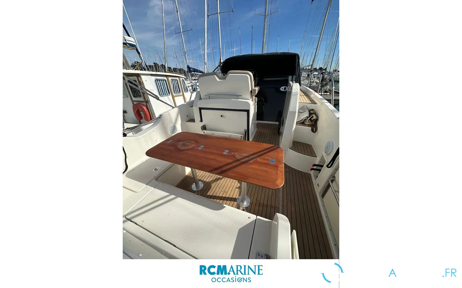 slider 6 Quicksilver Activ 875 Sundeck