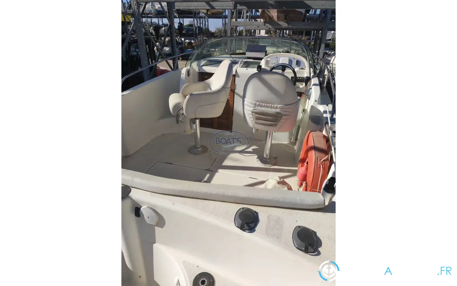 slider 3 Jeanneau Cap Camarat 625 WA