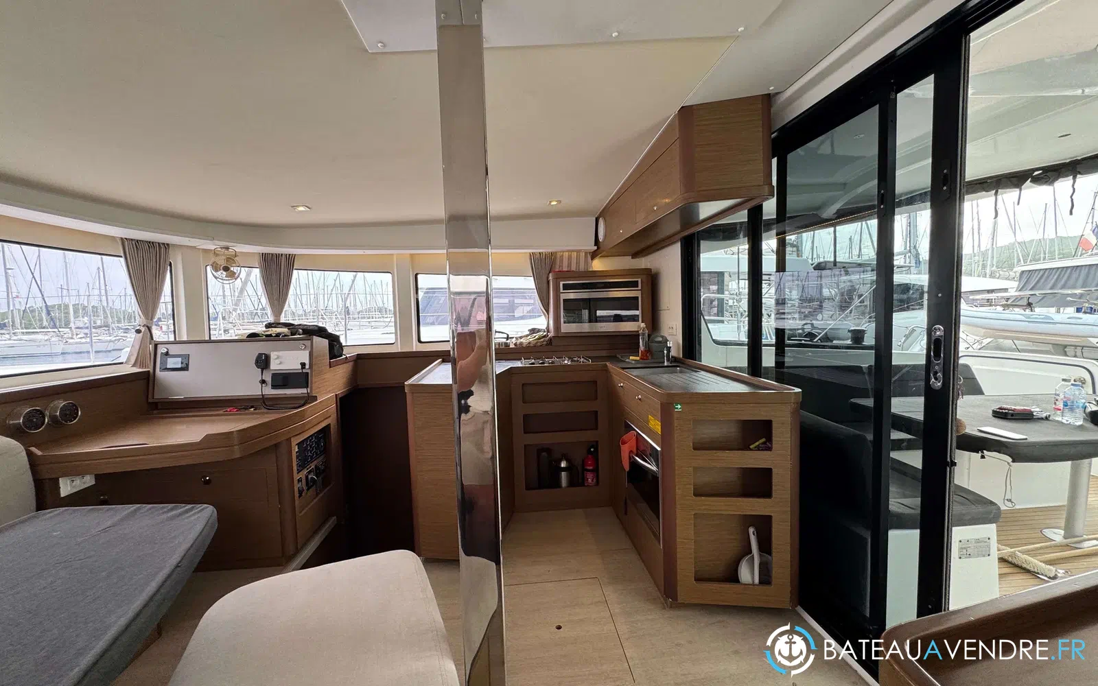 slider 31 Lagoon 42