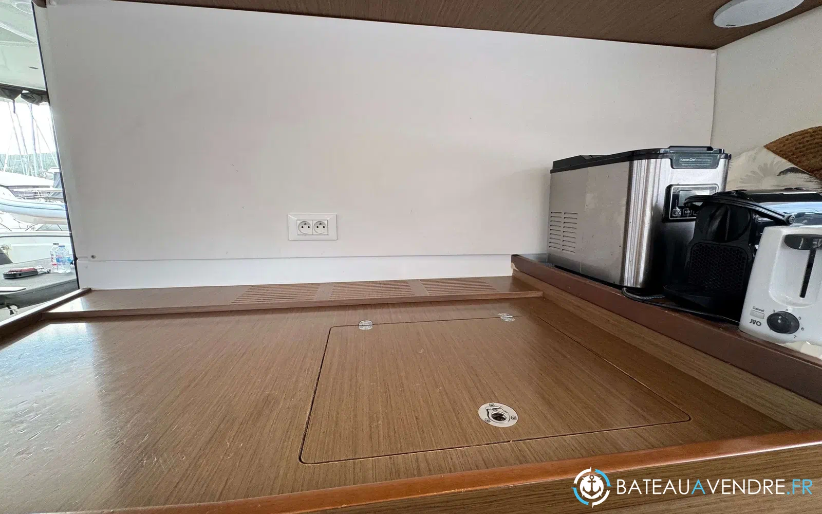 slider 32 Lagoon 42