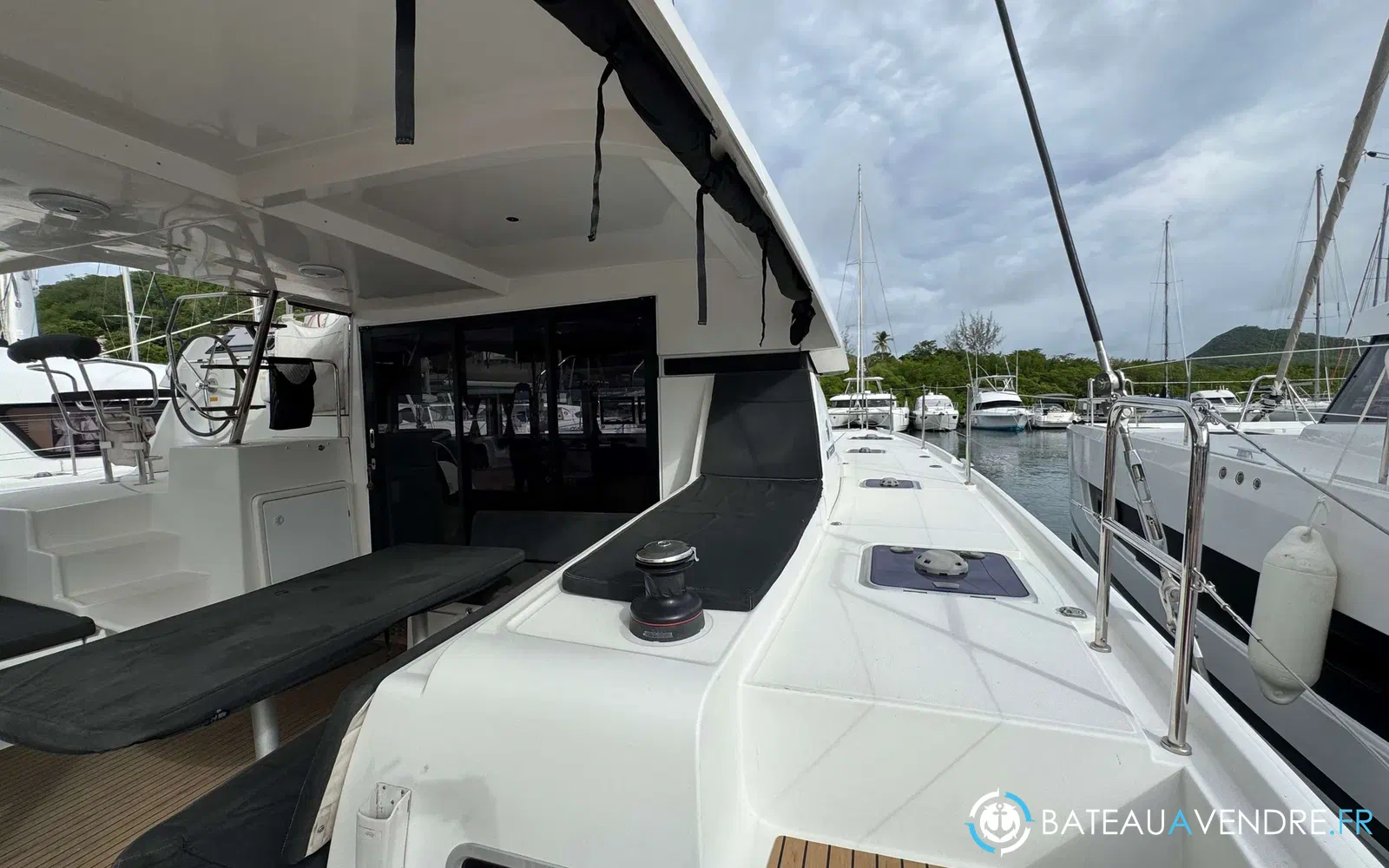 slider 43 Lagoon 42