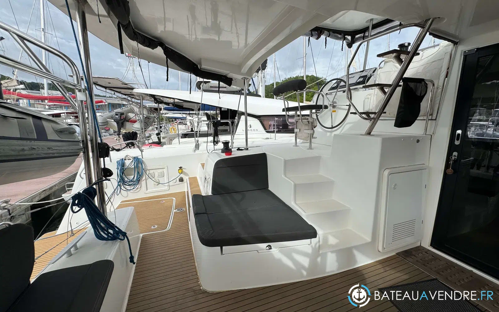 slider 46 Lagoon 42