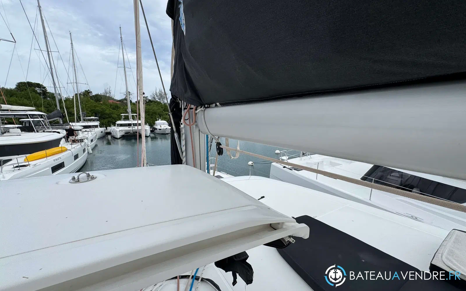 slider 5 Lagoon 42