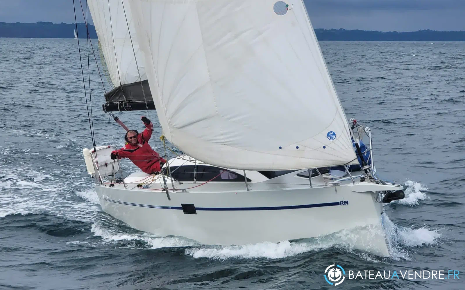 slider 1 RM Yachts RM 890