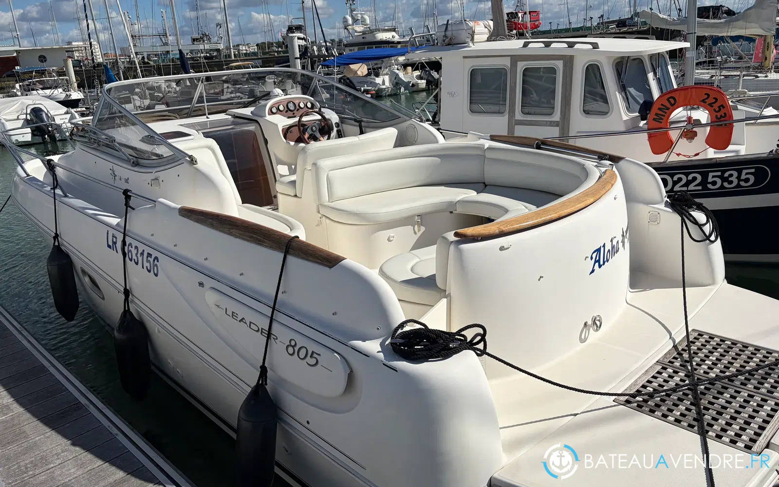 slider 3 Jeanneau Leader 805