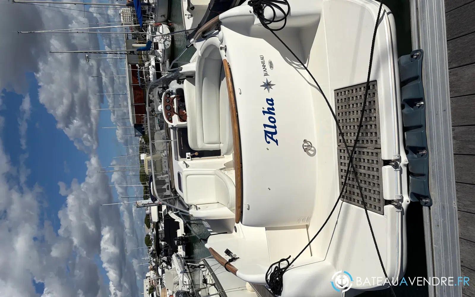slider 4 Jeanneau Leader 805