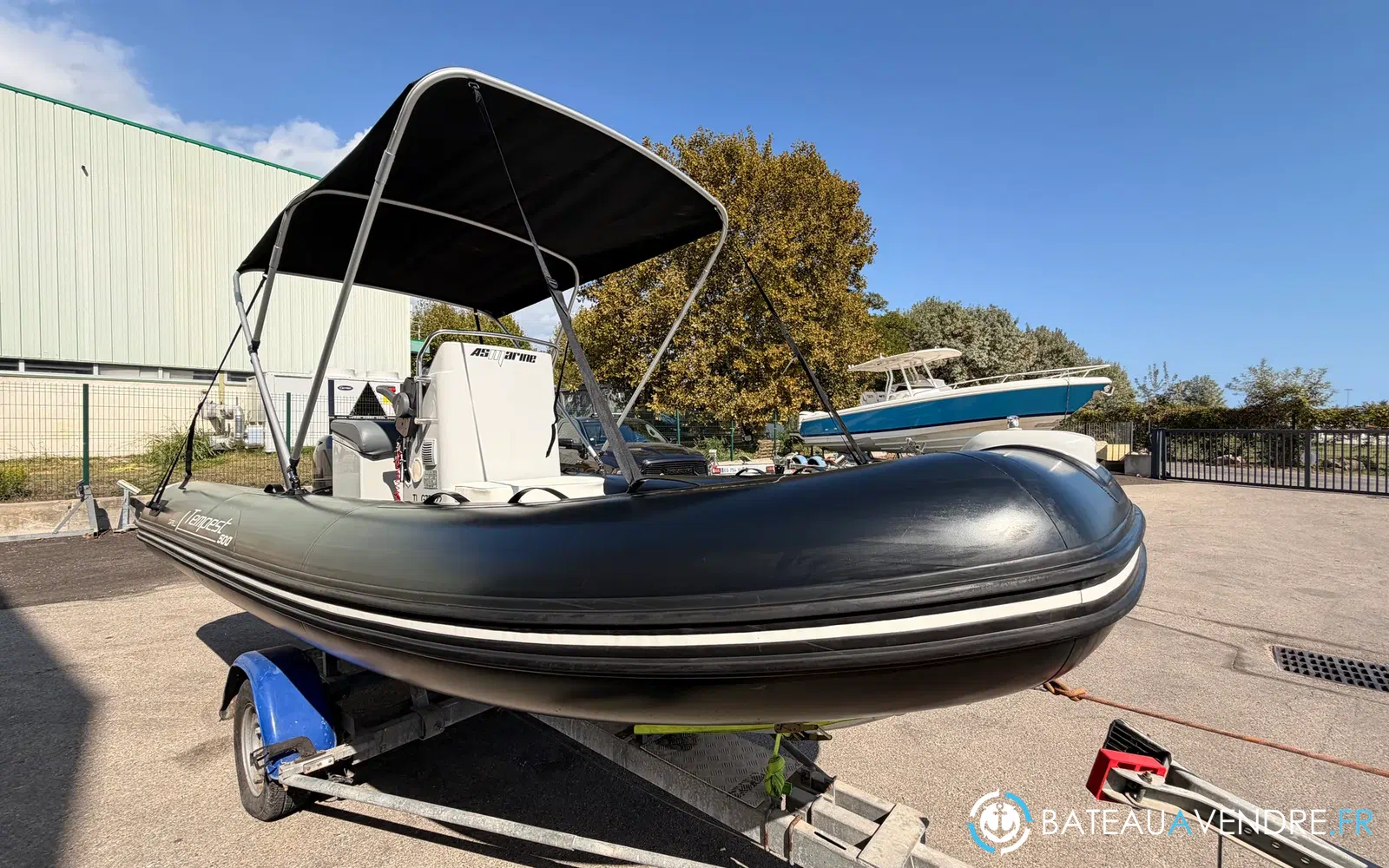 slider 4 Capelli Tempest 500