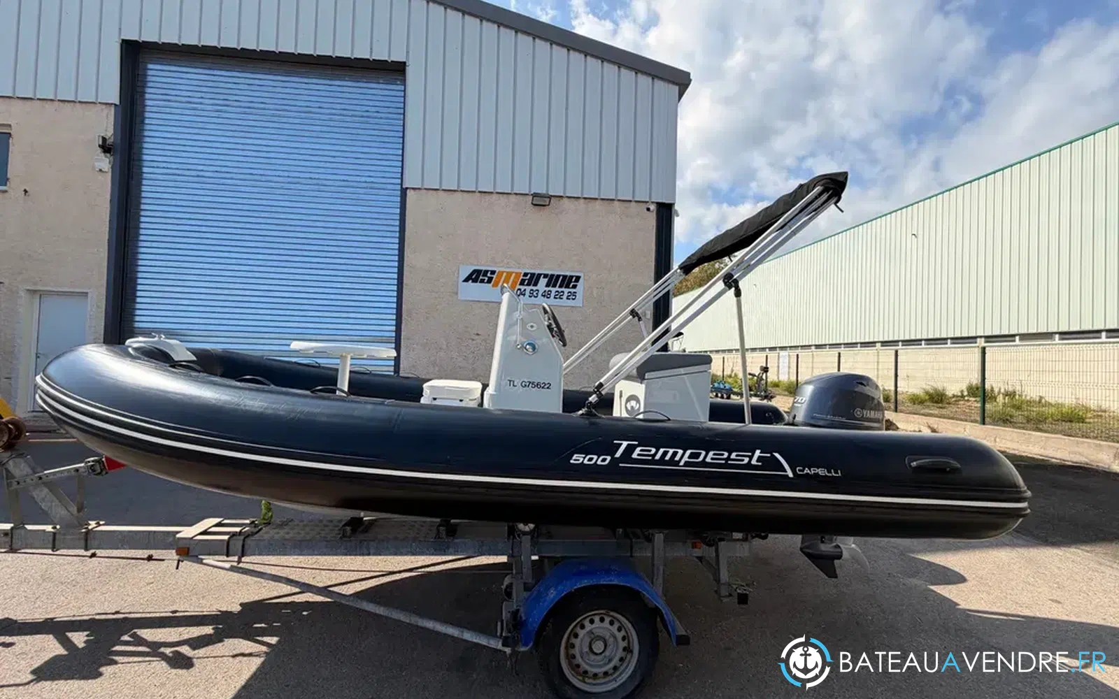 slider 0 Capelli Tempest 500