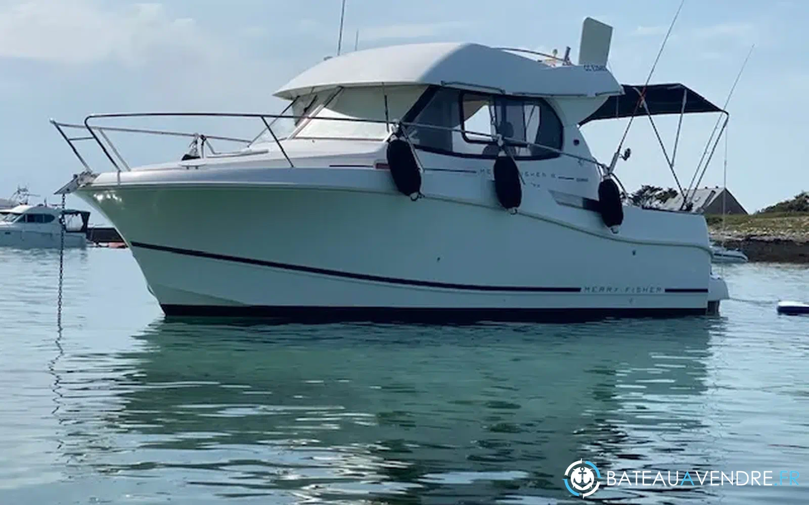 slider 1 Jeanneau Merry Fisher 815