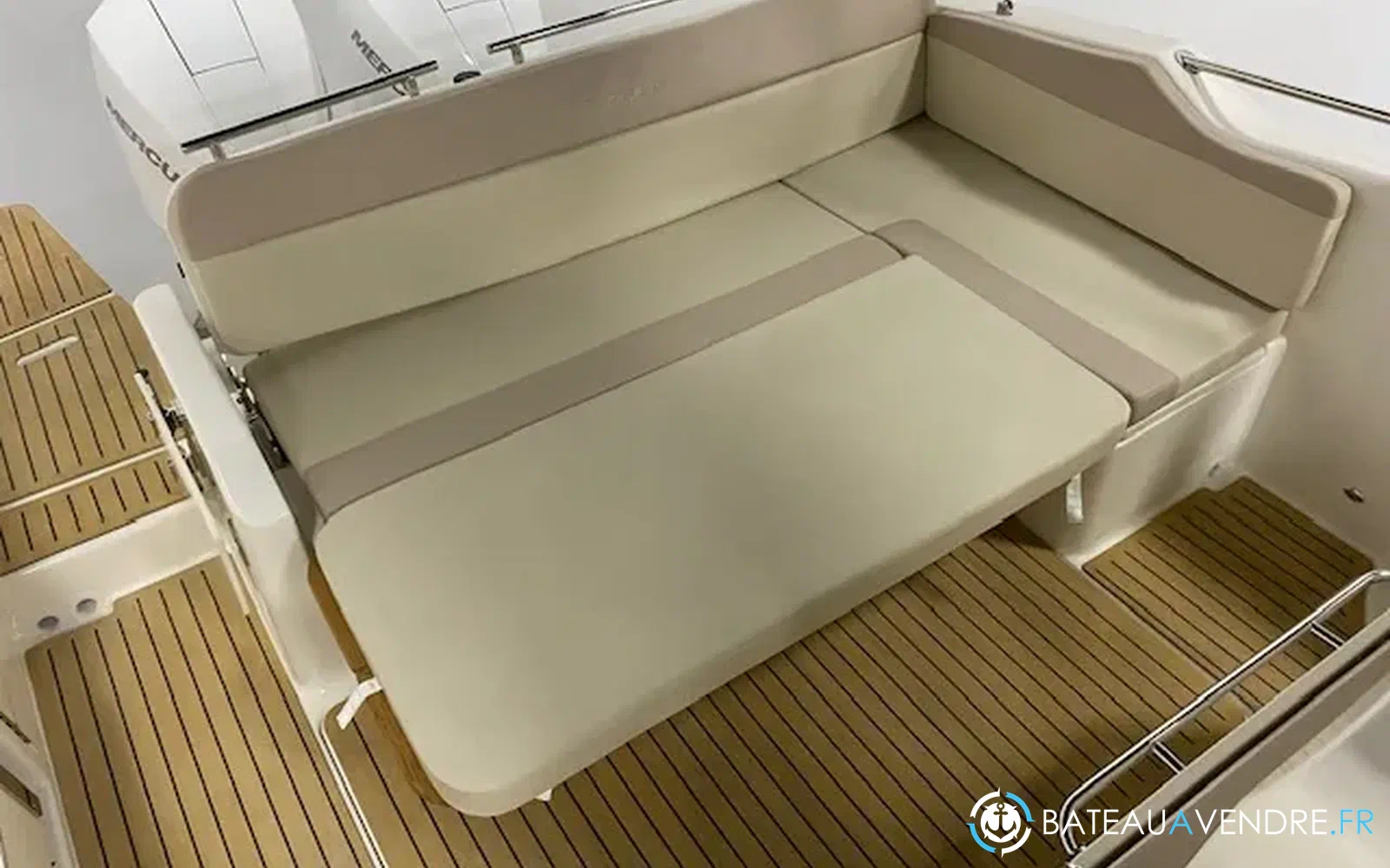 slider 12 Quicksilver Activ 875 Sundeck