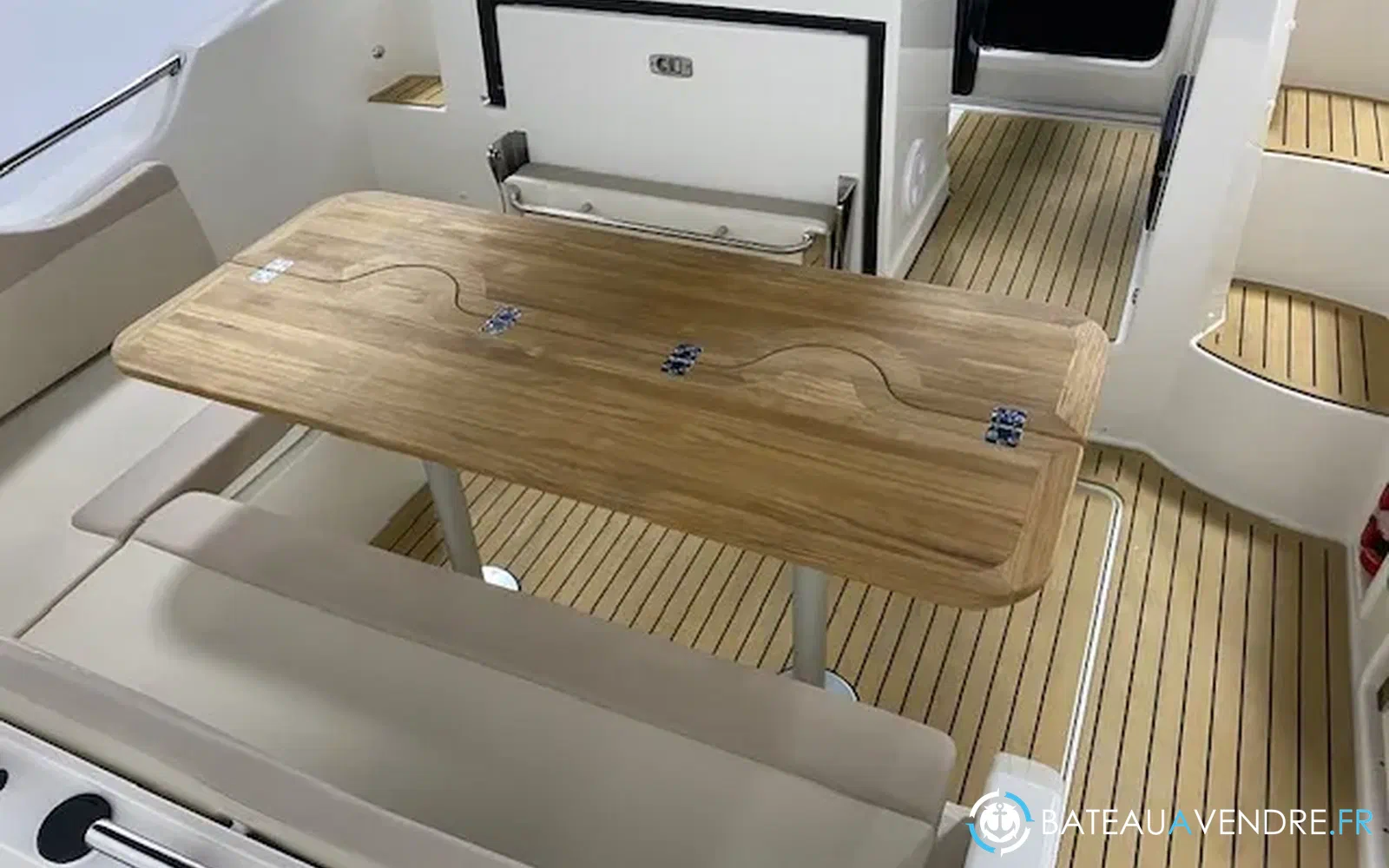 slider 15 Quicksilver Activ 875 Sundeck