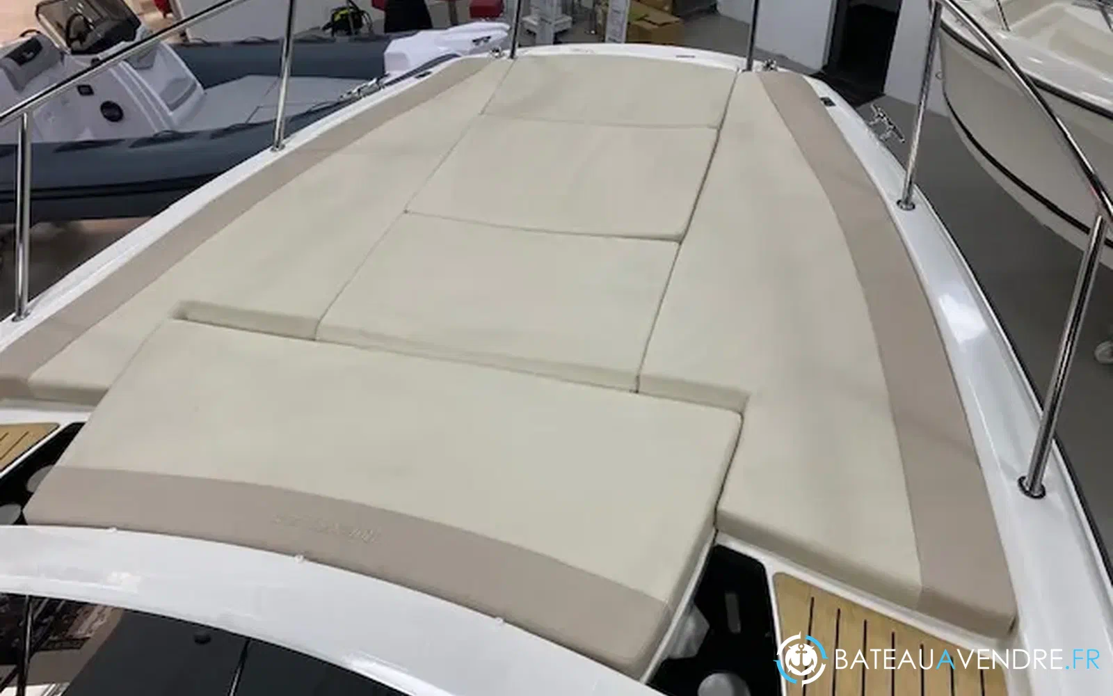 slider 25 Quicksilver Activ 875 Sundeck