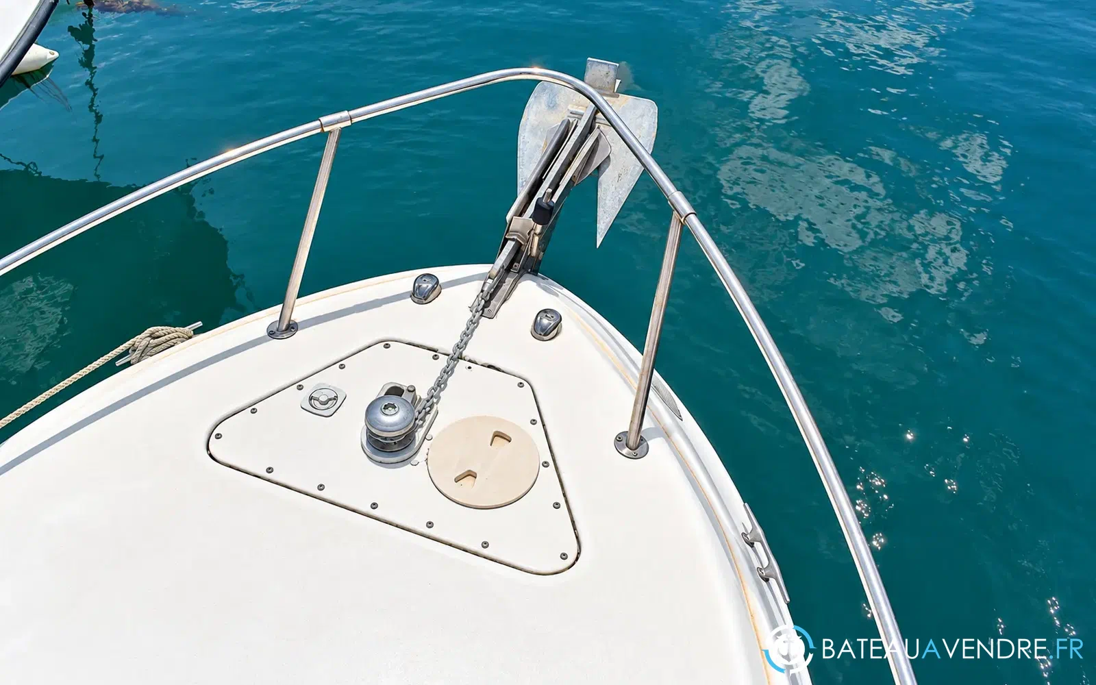 slider 4 Sea Ray 240 Sundancer