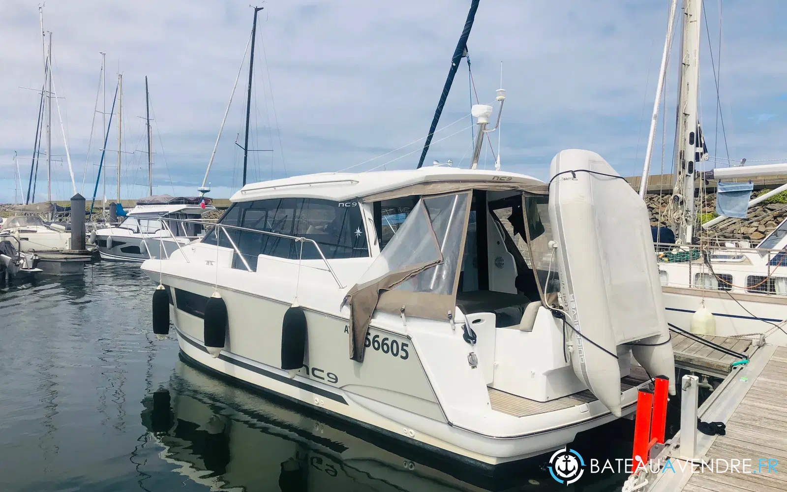 slider 11 Jeanneau NC 9