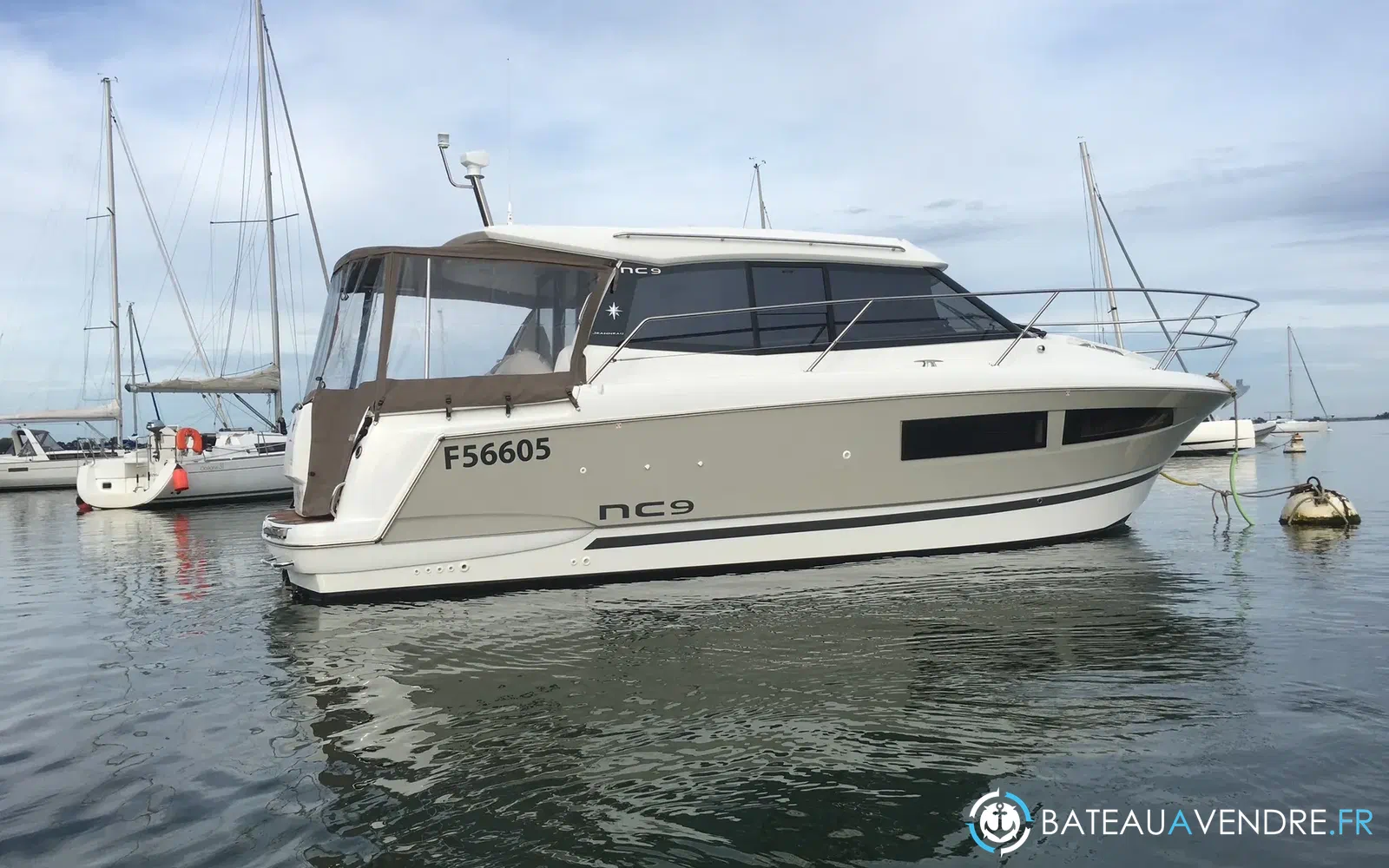 slider 0 Jeanneau NC 9