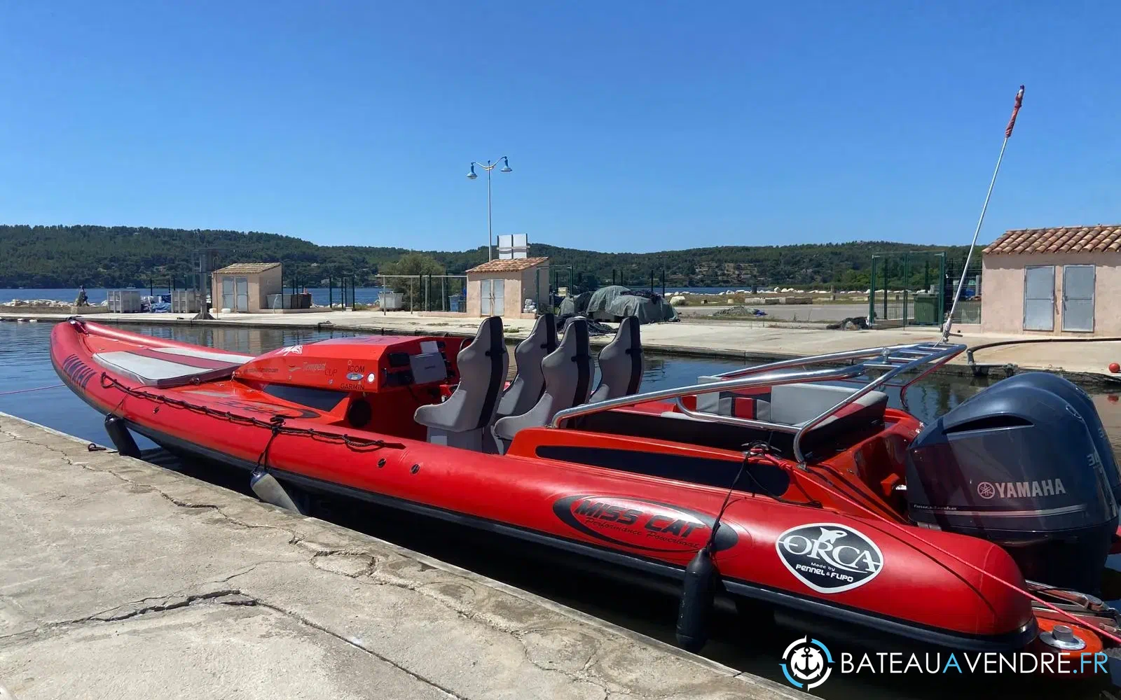 slider 5 Miss Cat Performance 1100 Raid