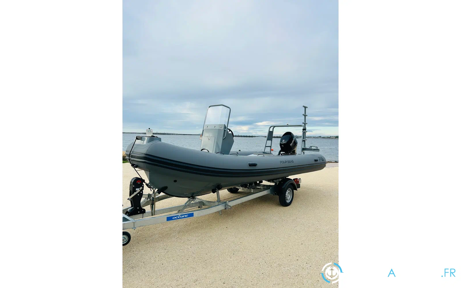 slider 0 Four Seas F6