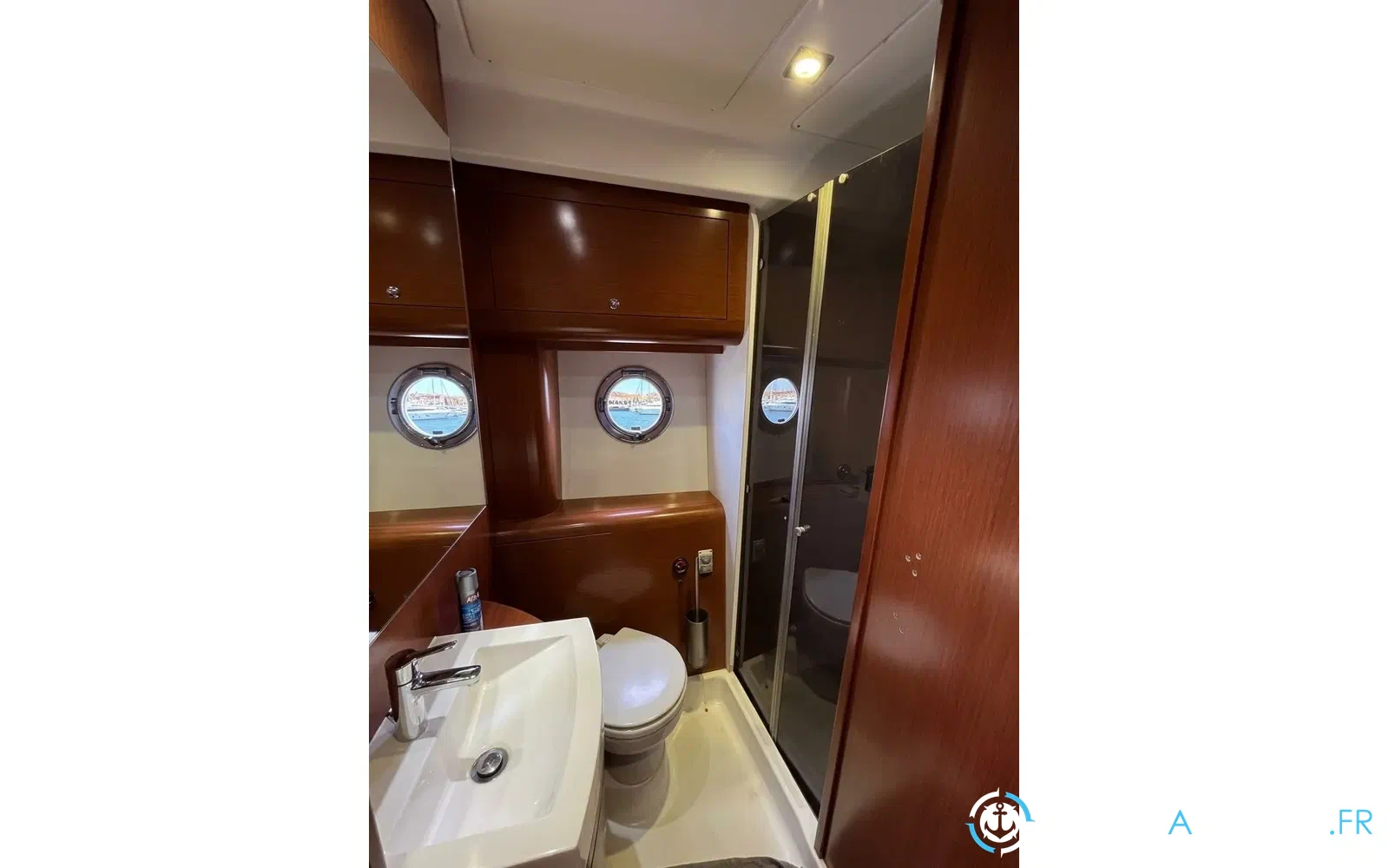 slider 19 Beneteau Monte Carlo 42