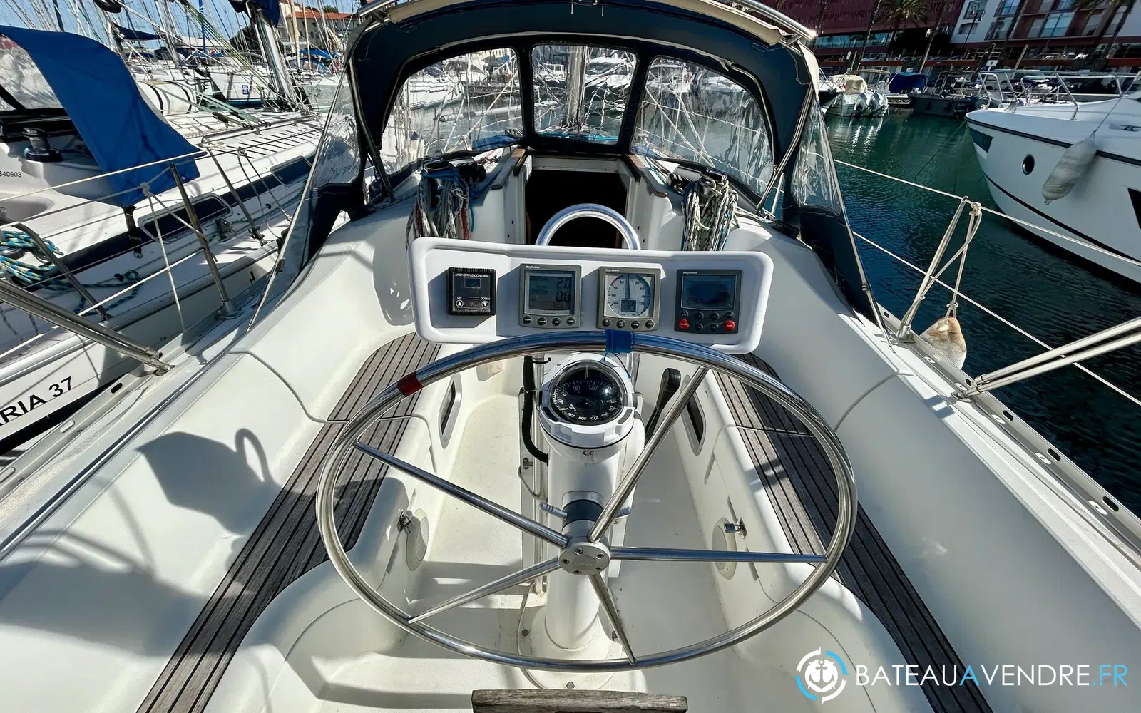 slider 11 Jeanneau Sun Odyssey 34.2