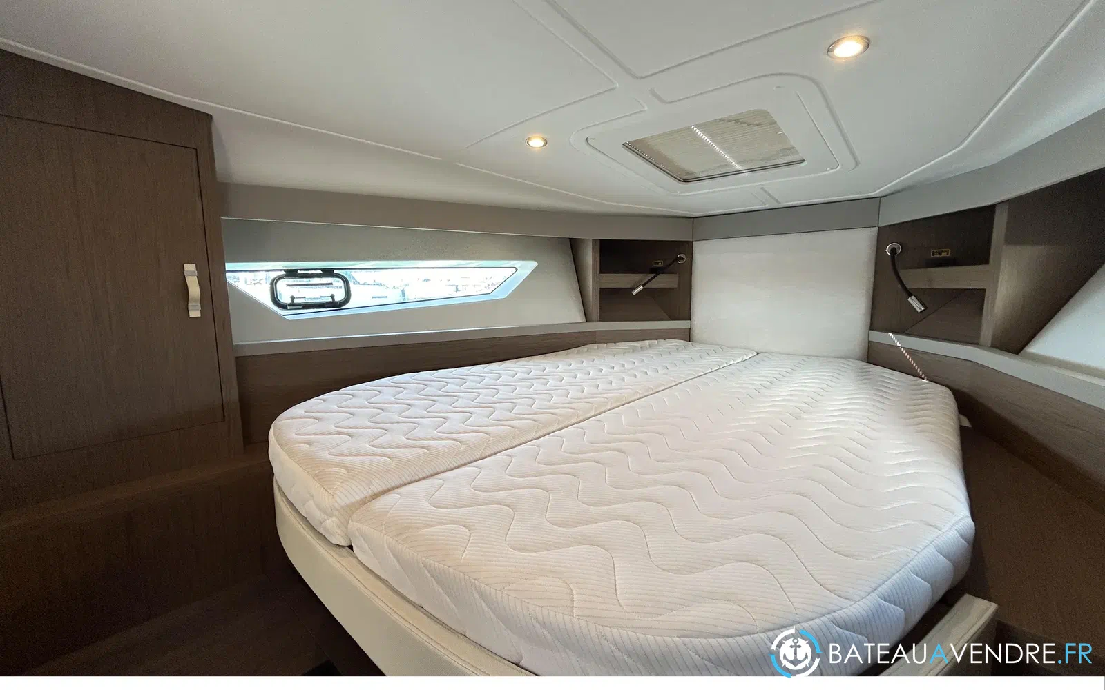 slider 15 Beneteau Gran Turismo 40