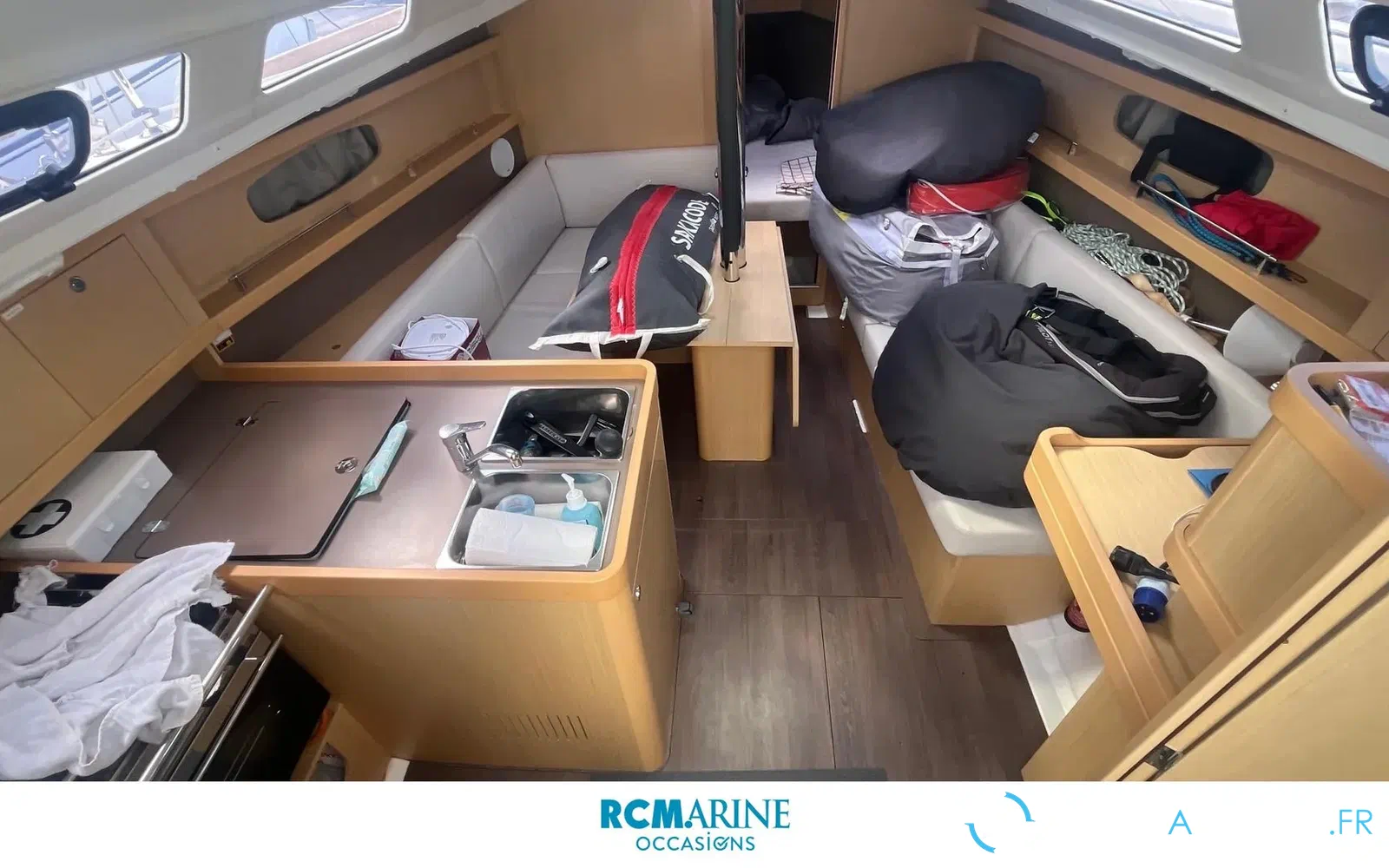 slider 3 Beneteau Oceanis 31