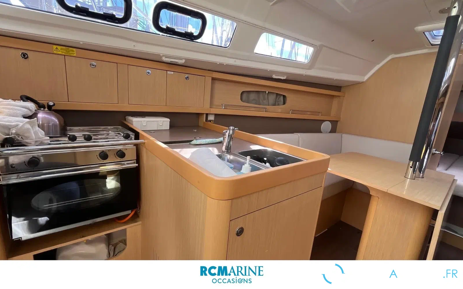 slider 5 Beneteau Oceanis 31