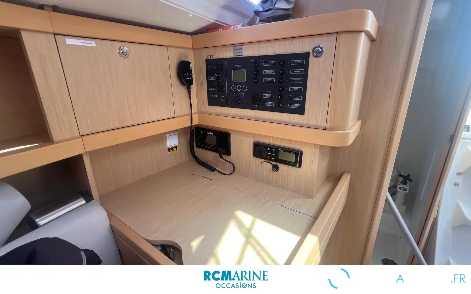 slider 8 Beneteau Oceanis 31
