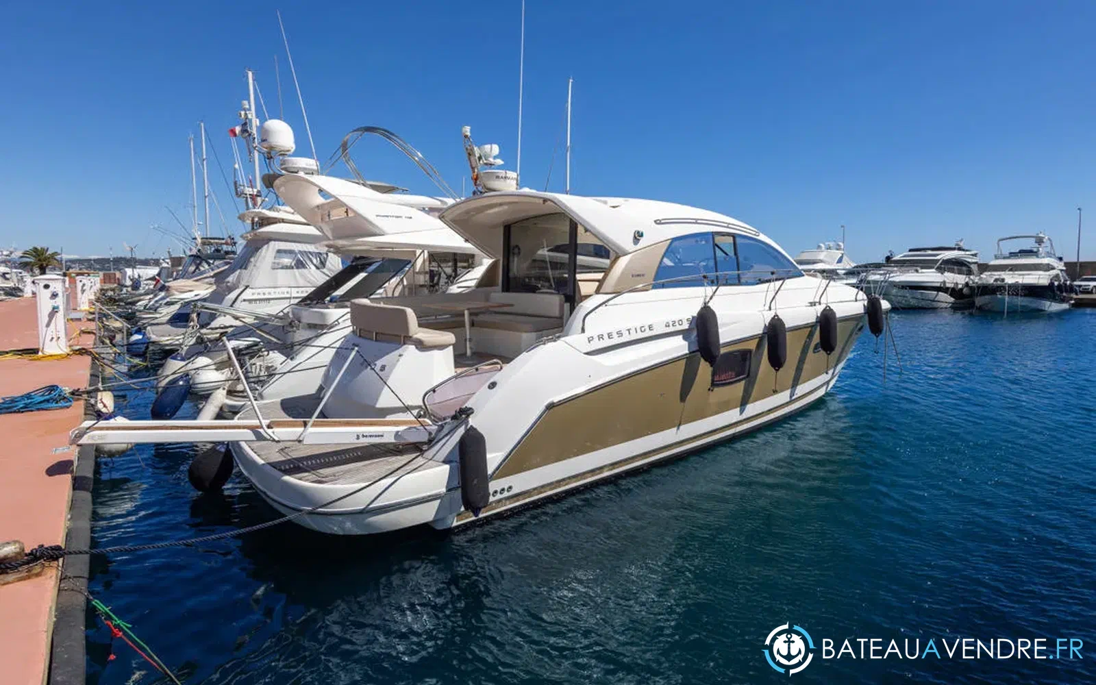 slider 9 Prestige Yachts 42 S