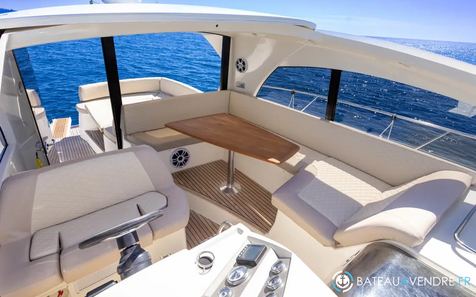 slider 6 Prestige Yachts 42 S