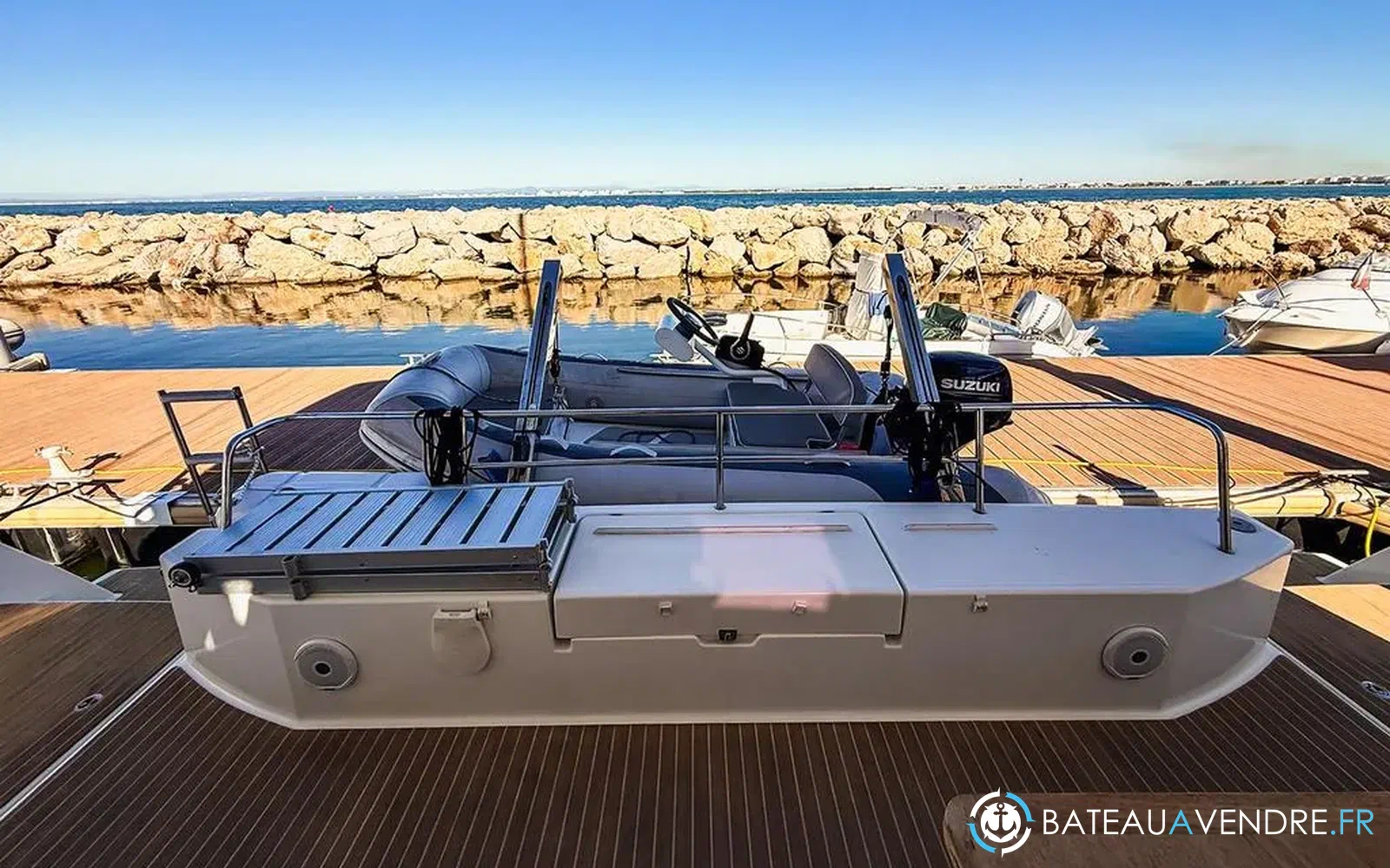 slider 9 Fountaine Pajot Lucia 40