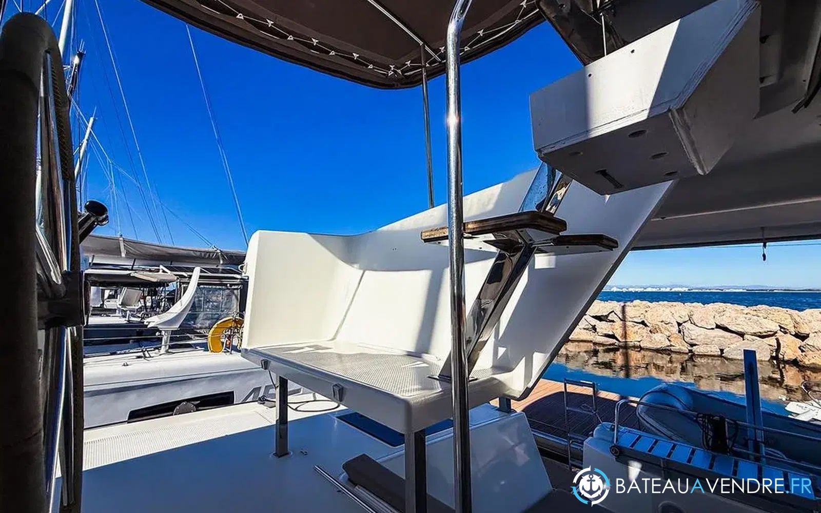 slider 12 Fountaine Pajot Lucia 40