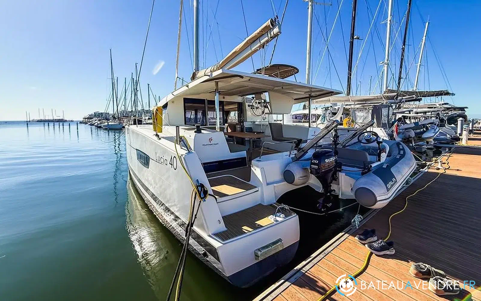 slider 2 Fountaine Pajot Lucia 40