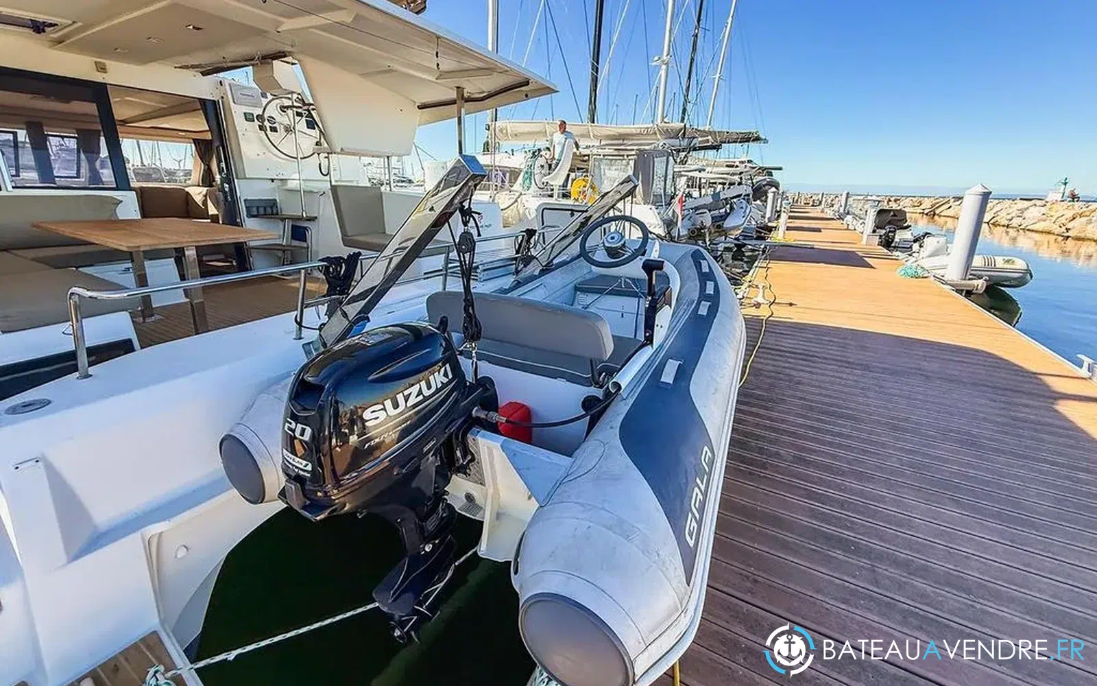 slider 4 Fountaine Pajot Lucia 40