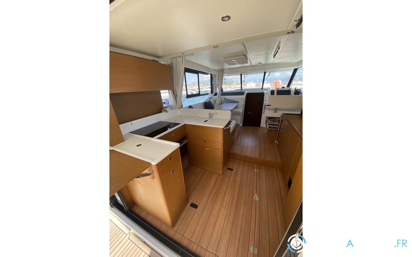 slider 21 Beneteau Swift Trawler 41 Fly
