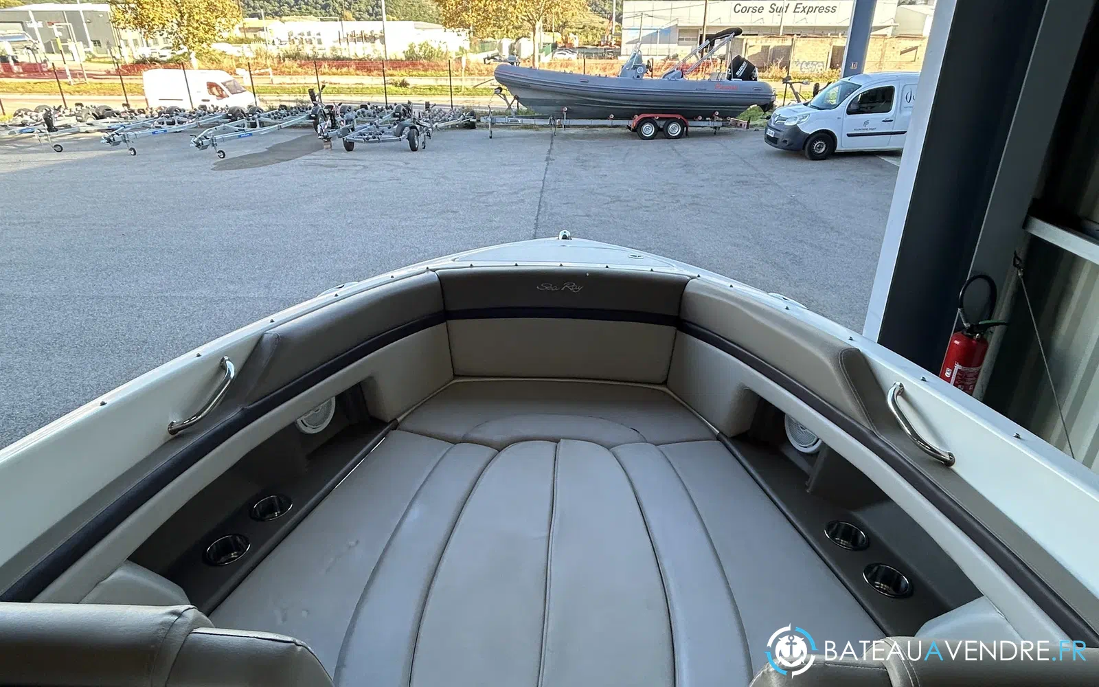 slider 3 Sea Ray 270 SLX