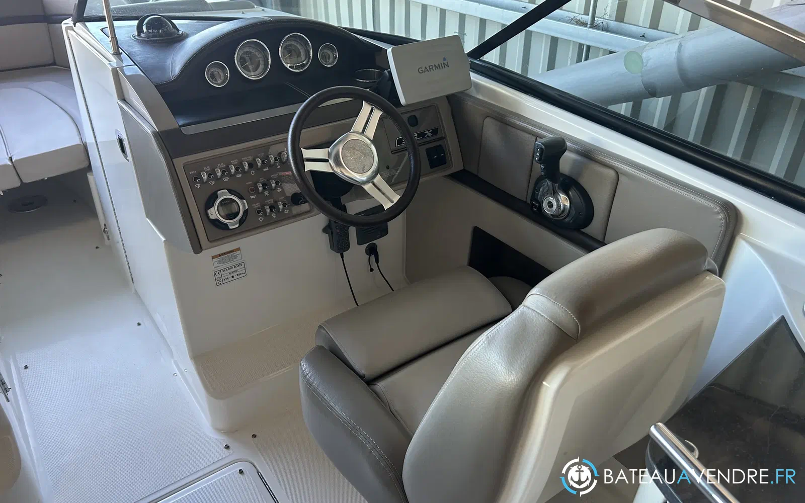 slider 8 Sea Ray 270 SLX