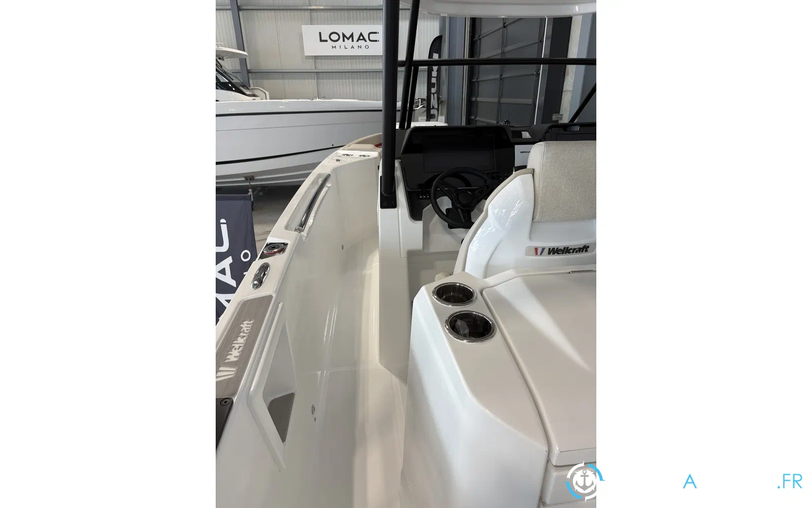 slider 10 Wellcraft 28 T-Top