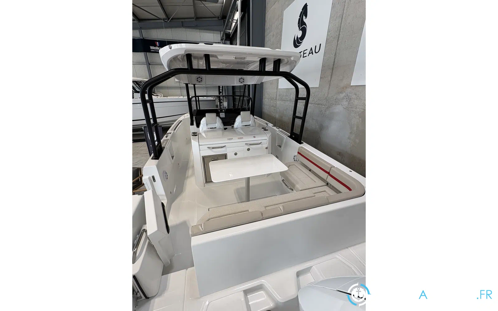 slider 3 Wellcraft 28 T-Top