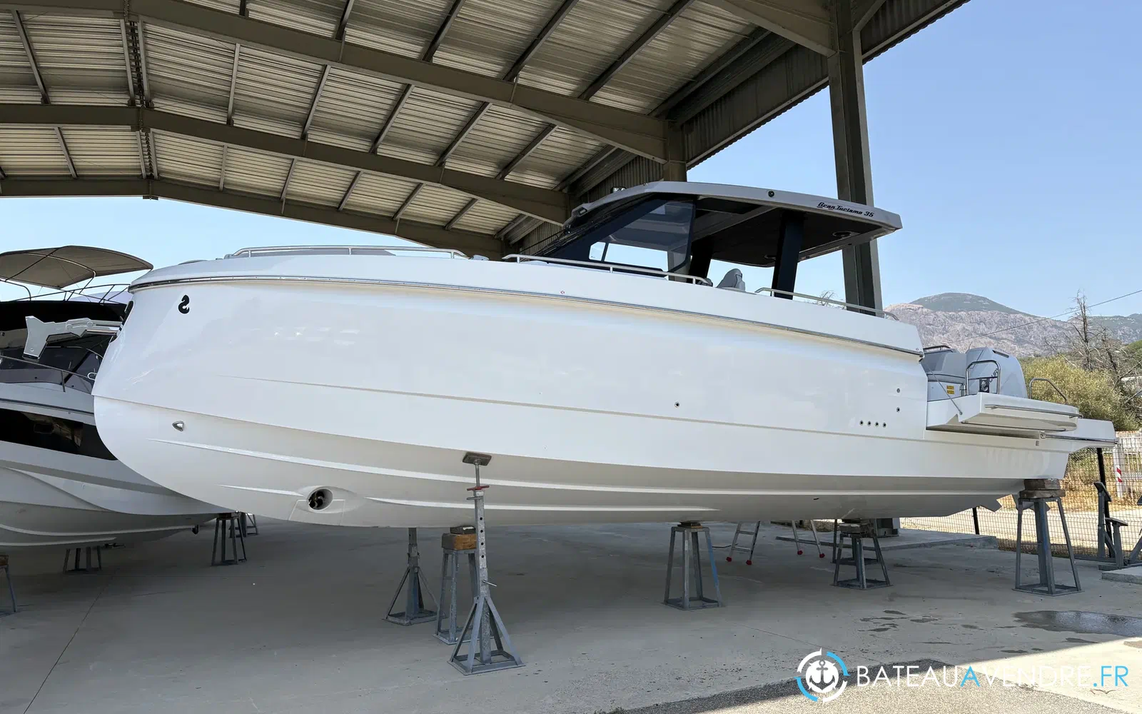 slider 0 Beneteau Gran Turismo 35