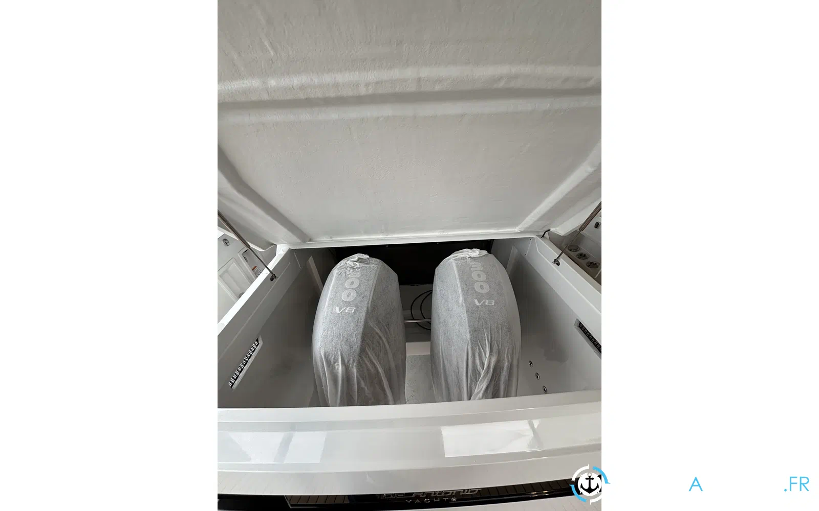 slider 21 De Antonio Yachts D32