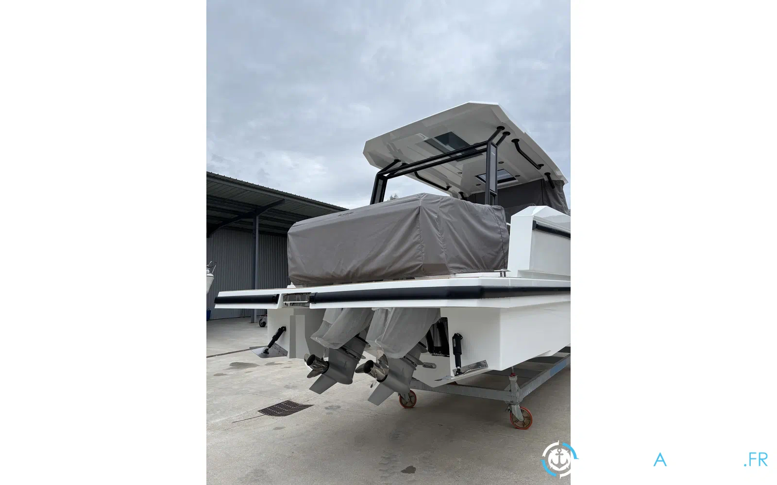 slider 2 De Antonio Yachts D32