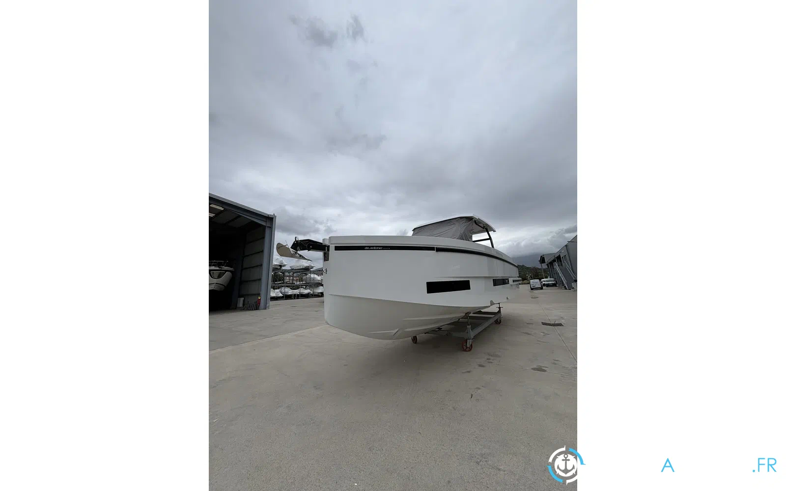 slider 5 De Antonio Yachts D32