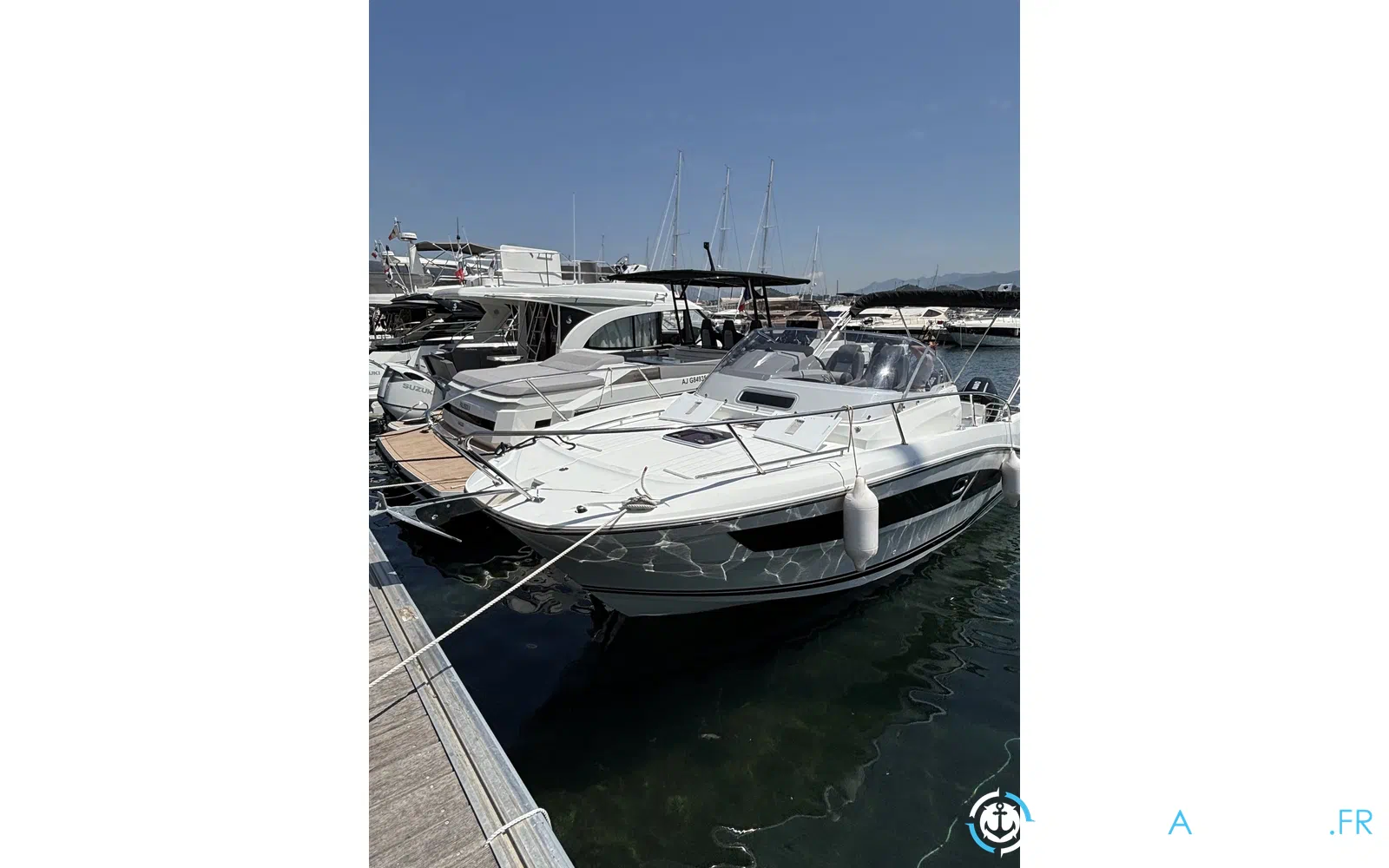 slider 2 Jeanneau Cap Camarat 9.0 WA