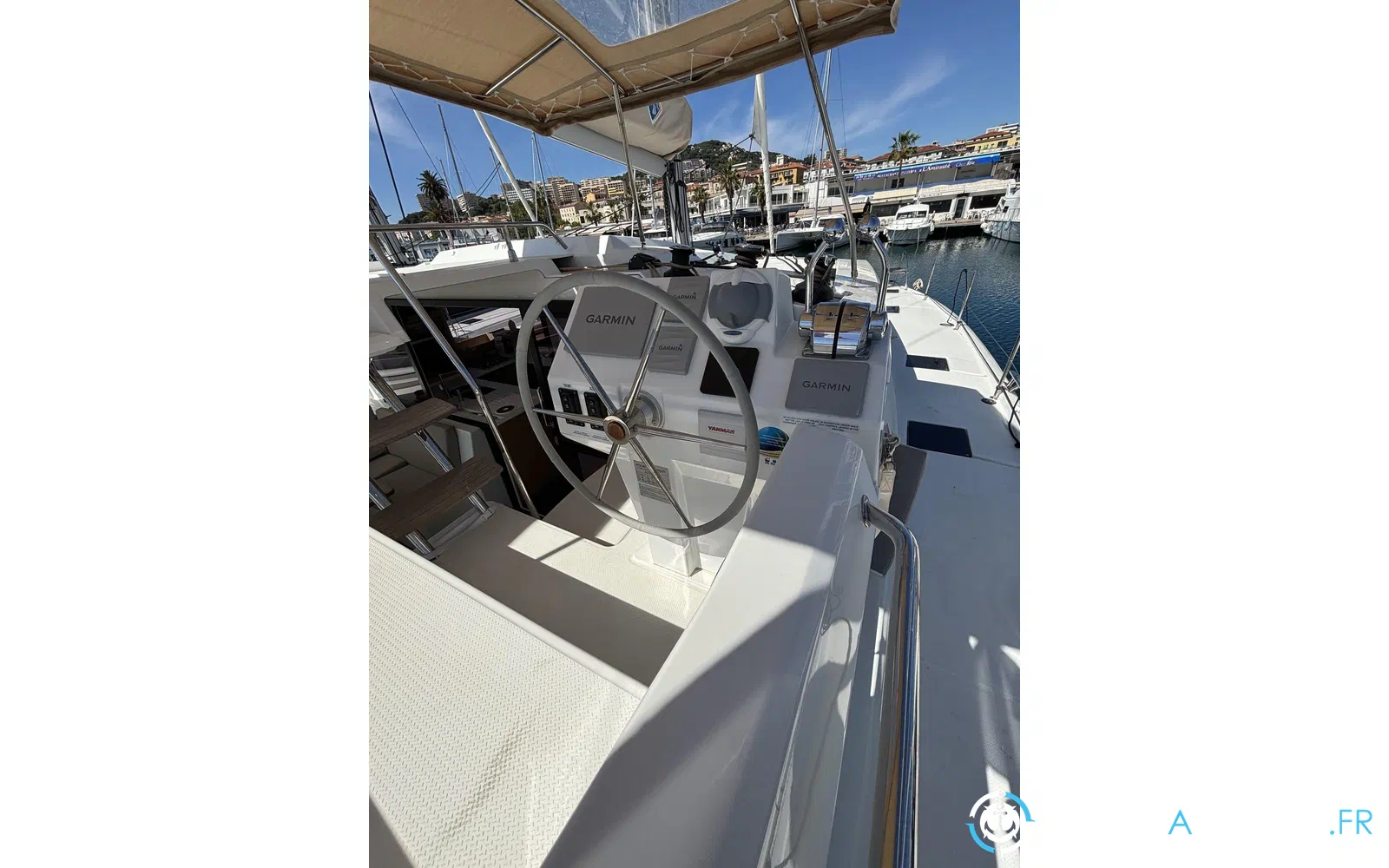 slider 11 Fountaine Pajot Astrea 42
